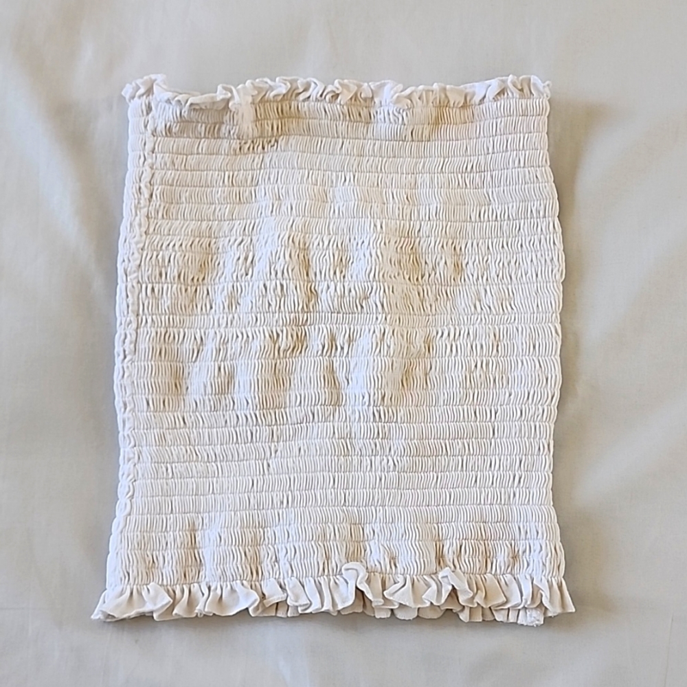 ✨️ H&M Smocked Top ✨️